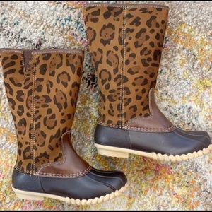 Outwoods brand New tall rubber duck boots